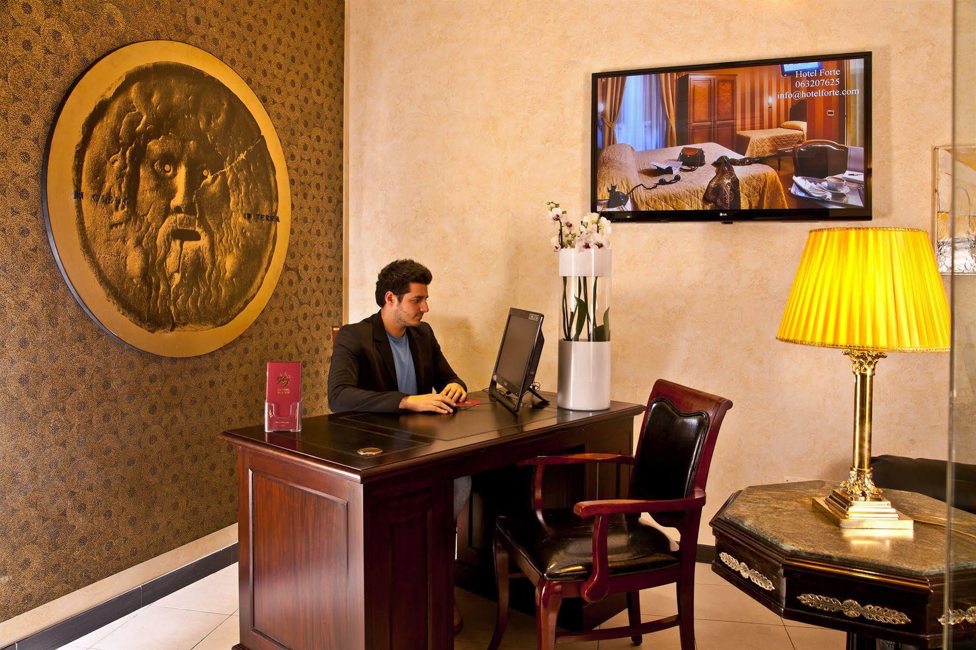 Hotel Forte Рим Екстер'єр фото
